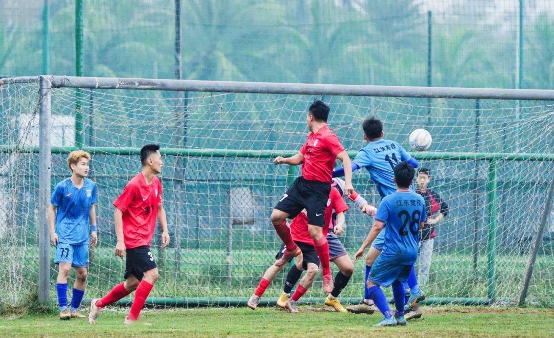 亚洲区足球比赛中的较量激烈,团队配合默契的简单介绍 亚洲区足球比赛中的较量激烈,团队配合默契的简单介绍