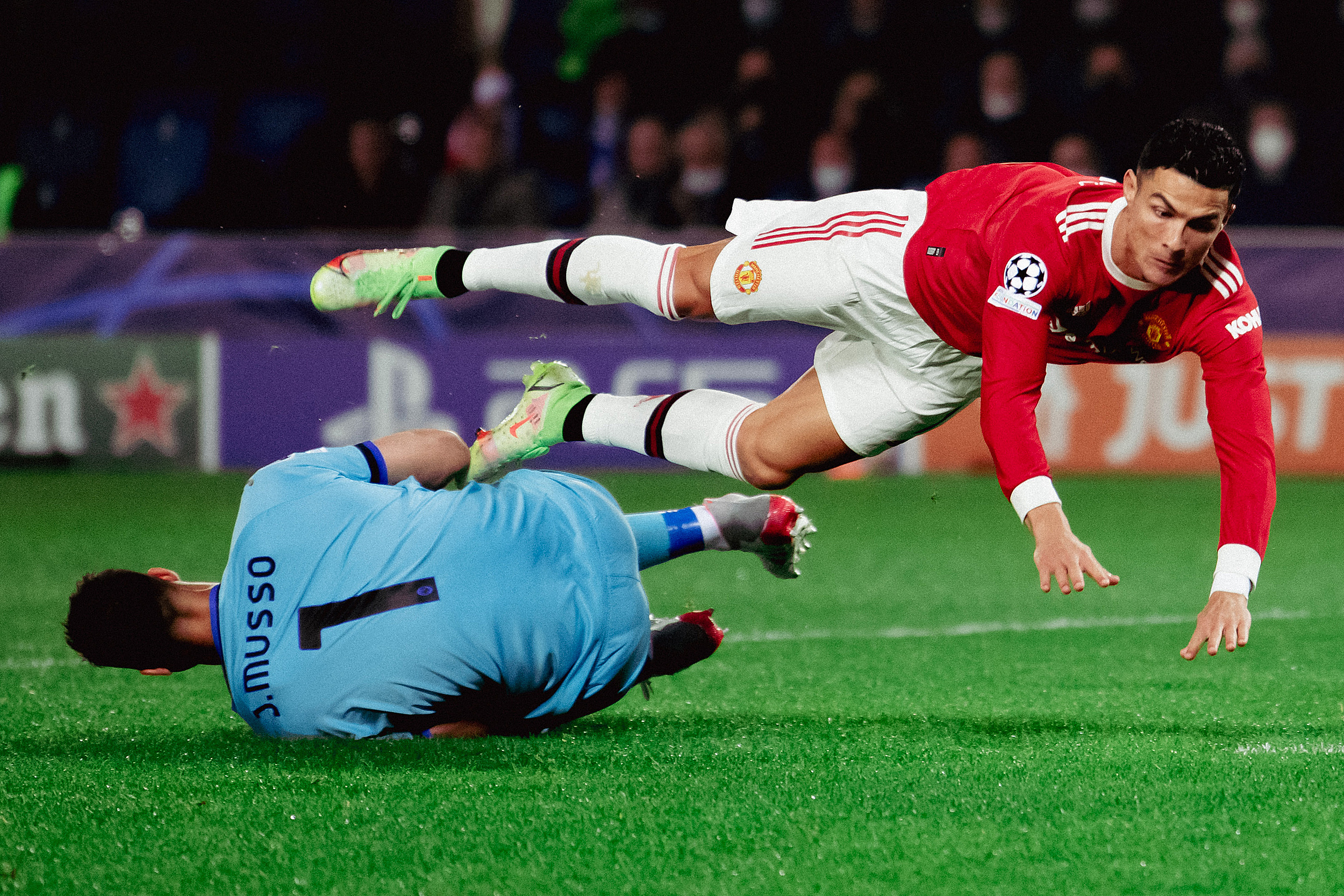 马德里竞技球员因伤退出下一场比赛的简单介绍 马德里竞技球员因伤退出下一场比赛的简单介绍