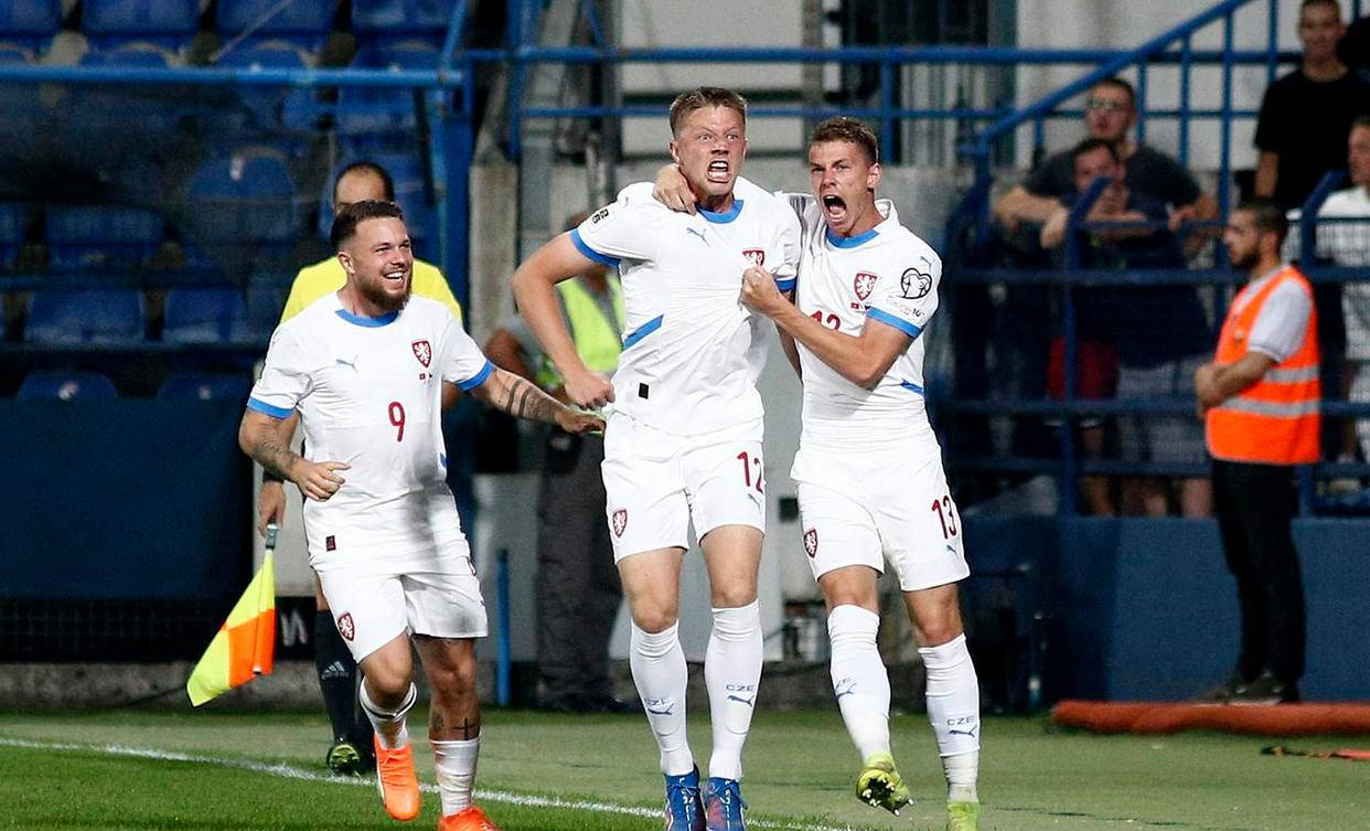 捷克队取得胜利,冲击冠军之路 捷克队取得胜利,冲击冠军之路