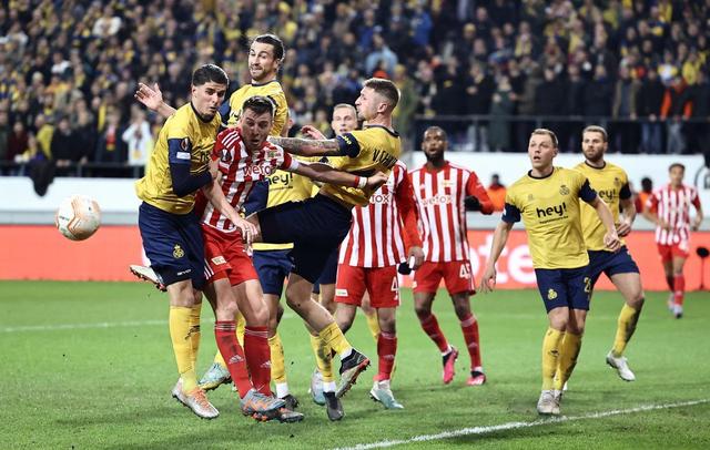 雷火电竞官网-阿拉维斯队员破门得分，帮助球队取得胜利的简单介绍