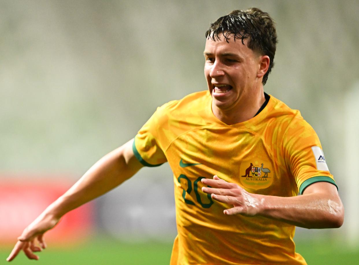 雷火电竞主播-澳大利亚劲旅亚冠出击，主场壮观夺冠