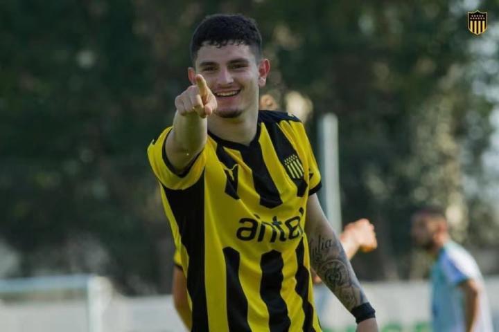 乌拉圭逆转瑞典，阿尔瓦雷斯高光表现的简单介绍