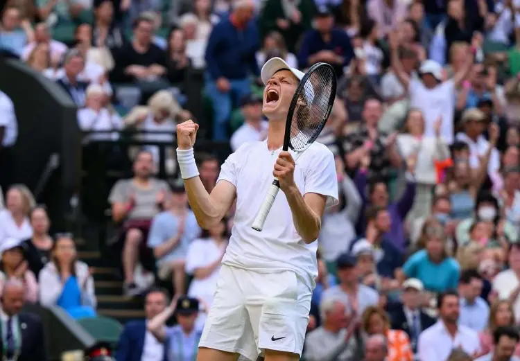 温网逆转澳网，蒂姆点燃赛场